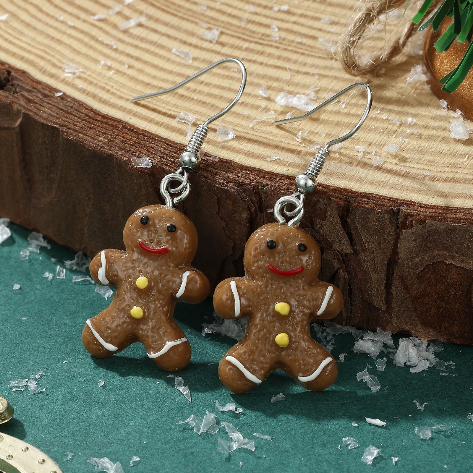 Wholesale Christmas Santa Snowman Bell Earrings For Women Zinc Alloy Party Wear Fashion Accessory