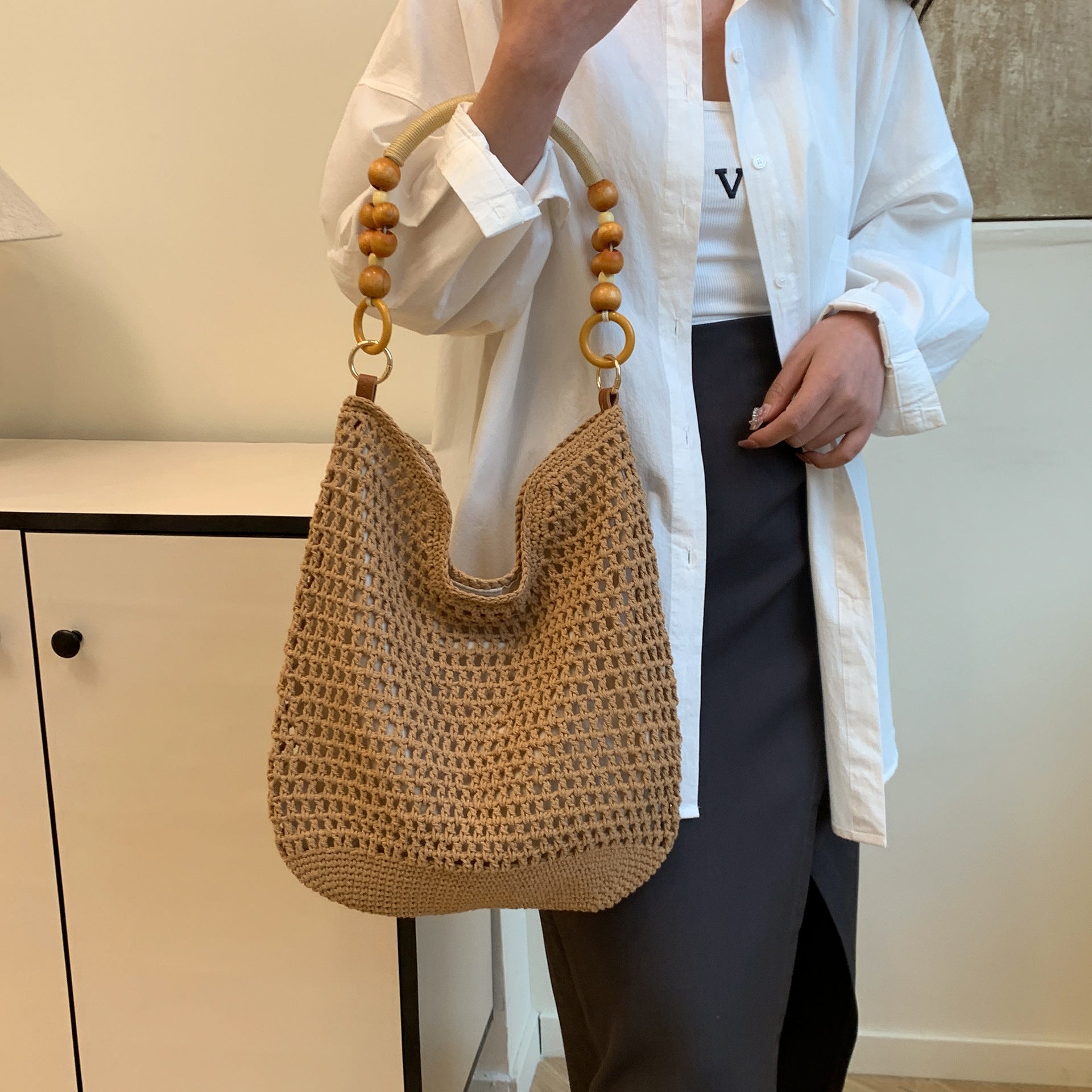 Wholesale Large Capacity One-shoulder Woven Commuter Tote Bag