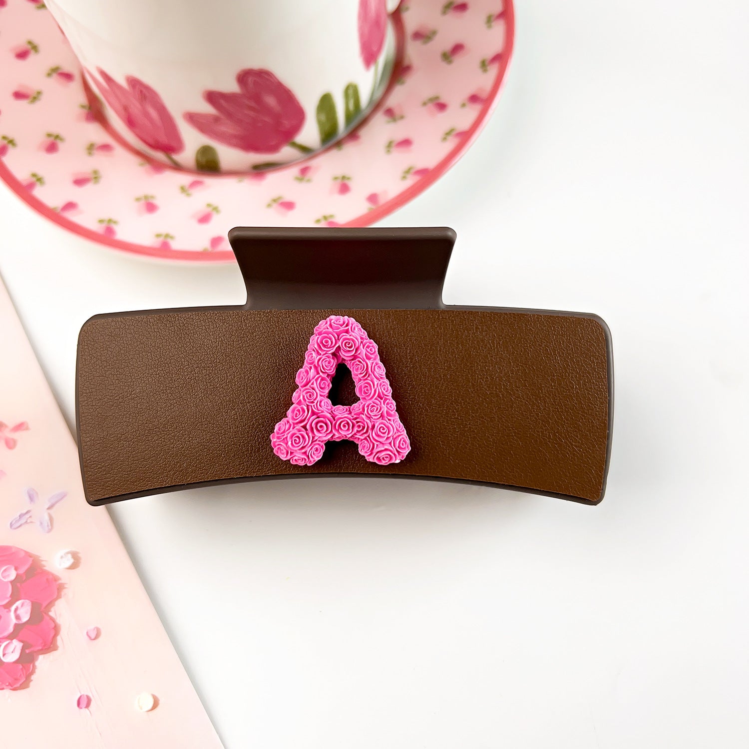 Wholesale Large Patch Heart Letter Clip