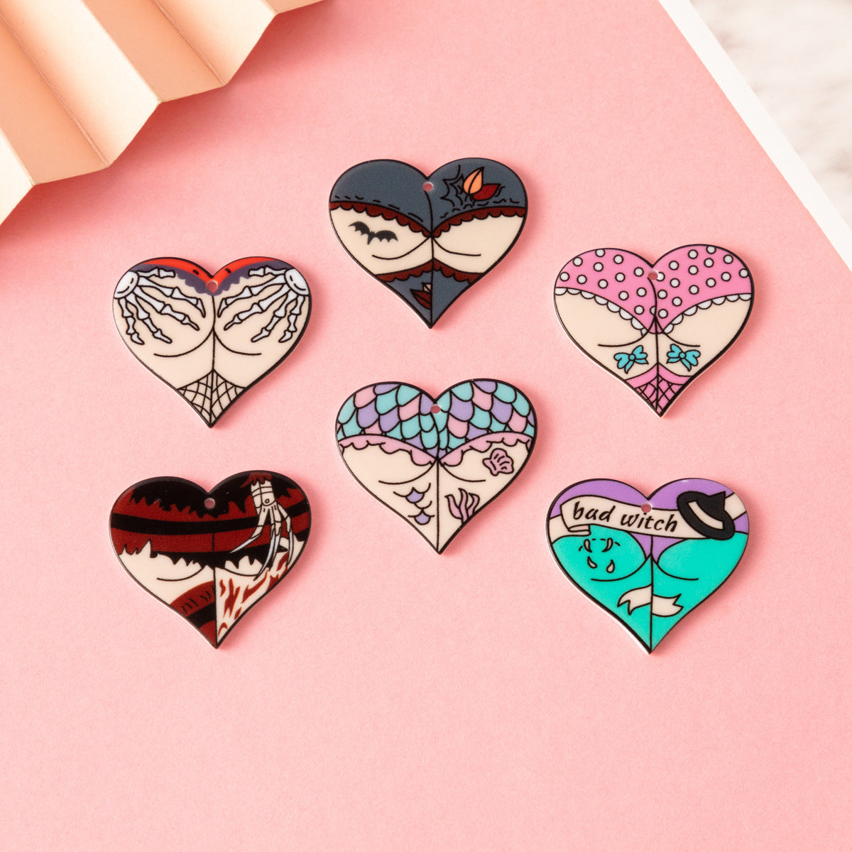 Wholesale 10pcs Halloween DIY Heart-shaped Skull Pattern Fashion Flatback