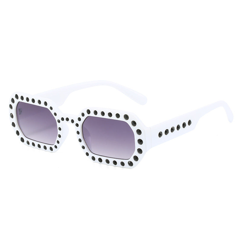 Wholesale Fashion Diamond Small Frame Sunglasses