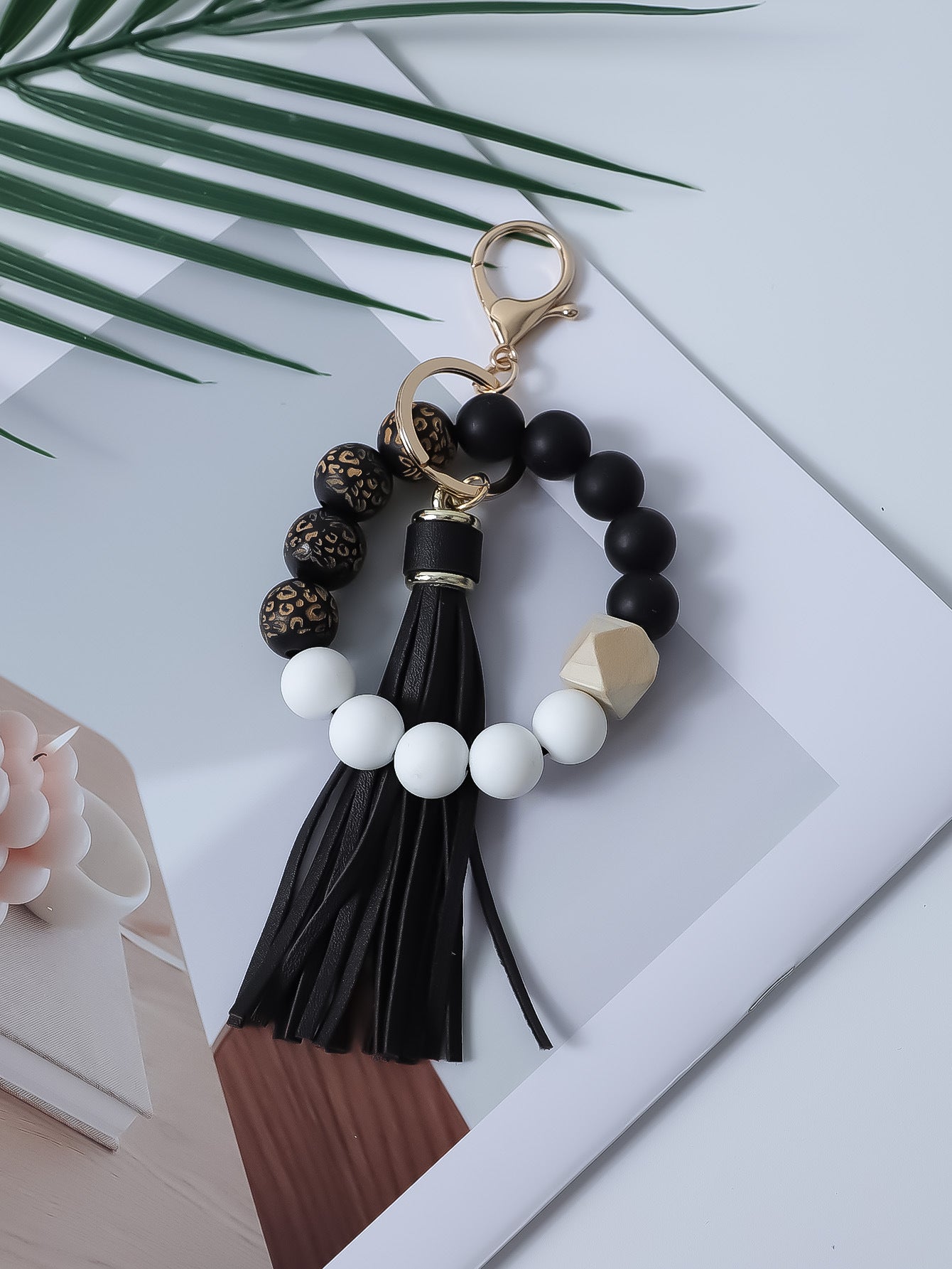 Wholesale Printed wooden bead bracelet with tassel wrist keychain