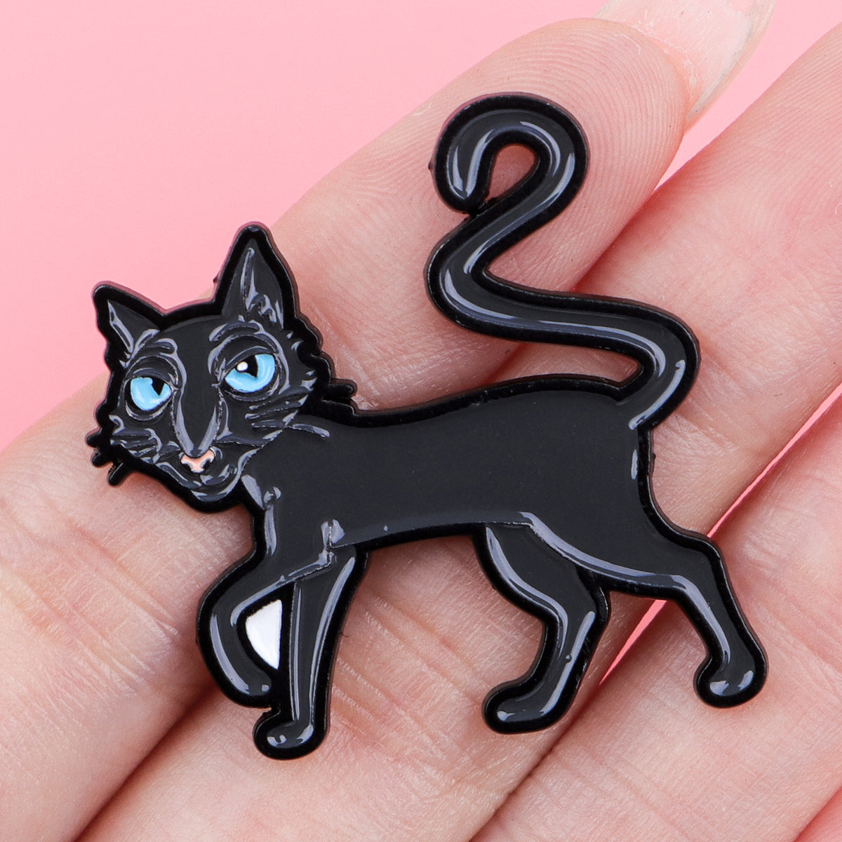 Wholesale cartoon character brooch cartoon metal badge accessories