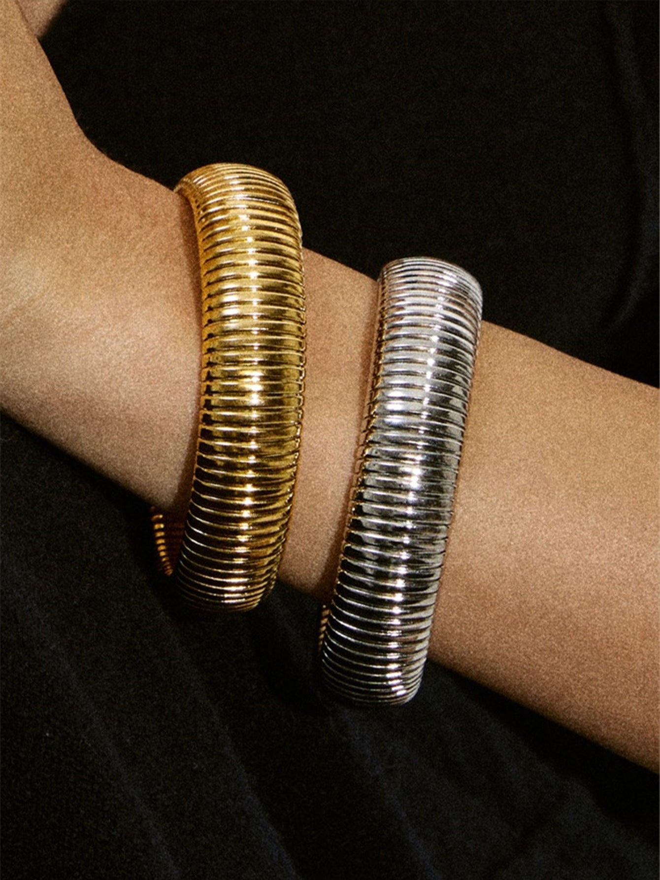 Wholesale Stretch Wide Titanium Steel Bracelet