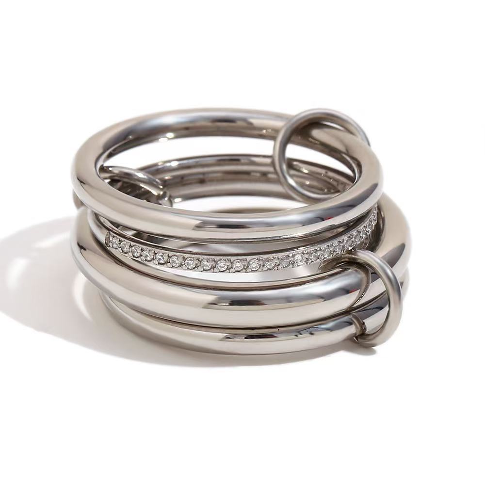 Wholesale Creative stainless steel gold-plated multi-layer ring with diamond in the middle