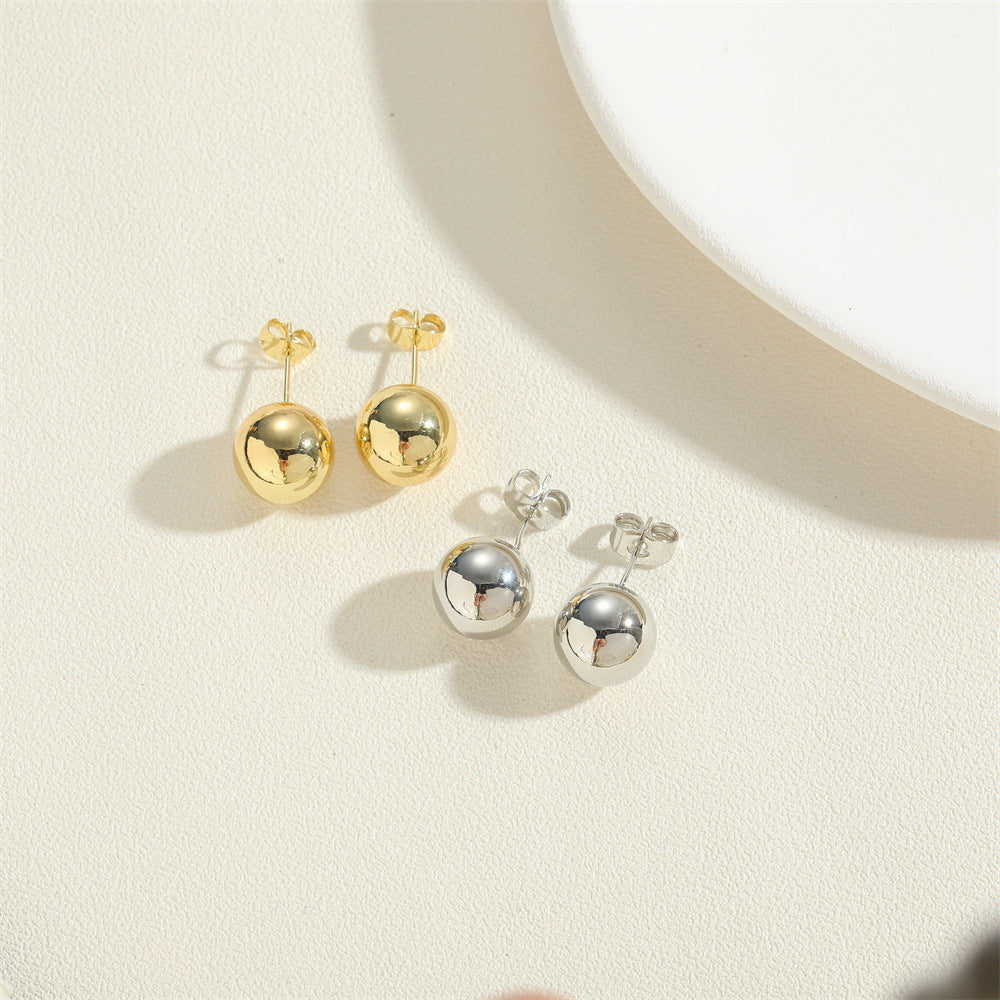 Wholesale Copper Plated 14K Simple Fashionable Glossy Round Stud Earrings