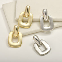 Pendientes de aleación de mariposa de damismo de oro tonto al por mayor