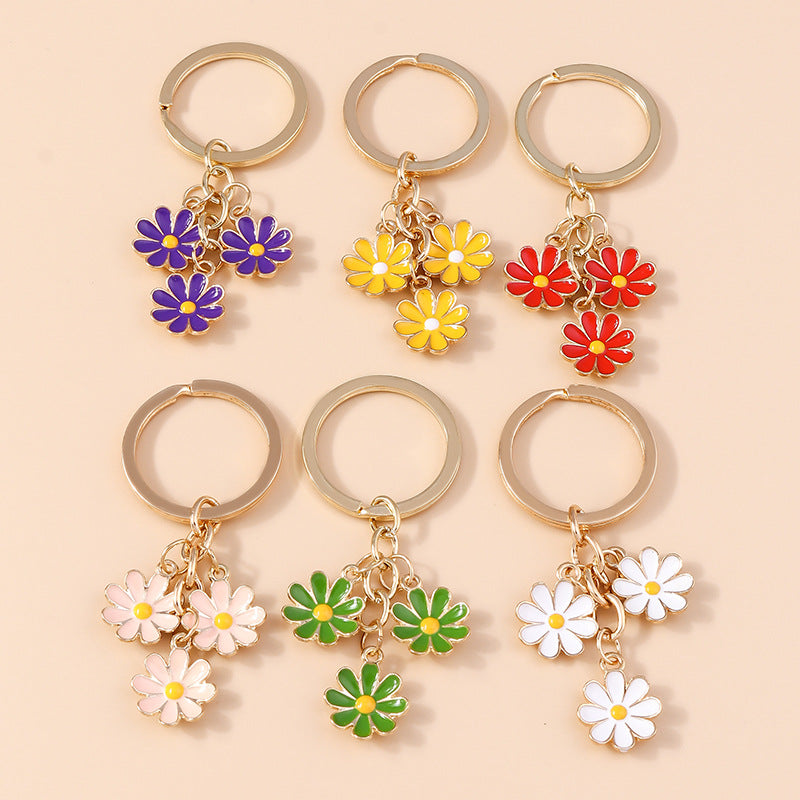 Wholesale Daisy Metal Keychain Flower Accessories Pendant