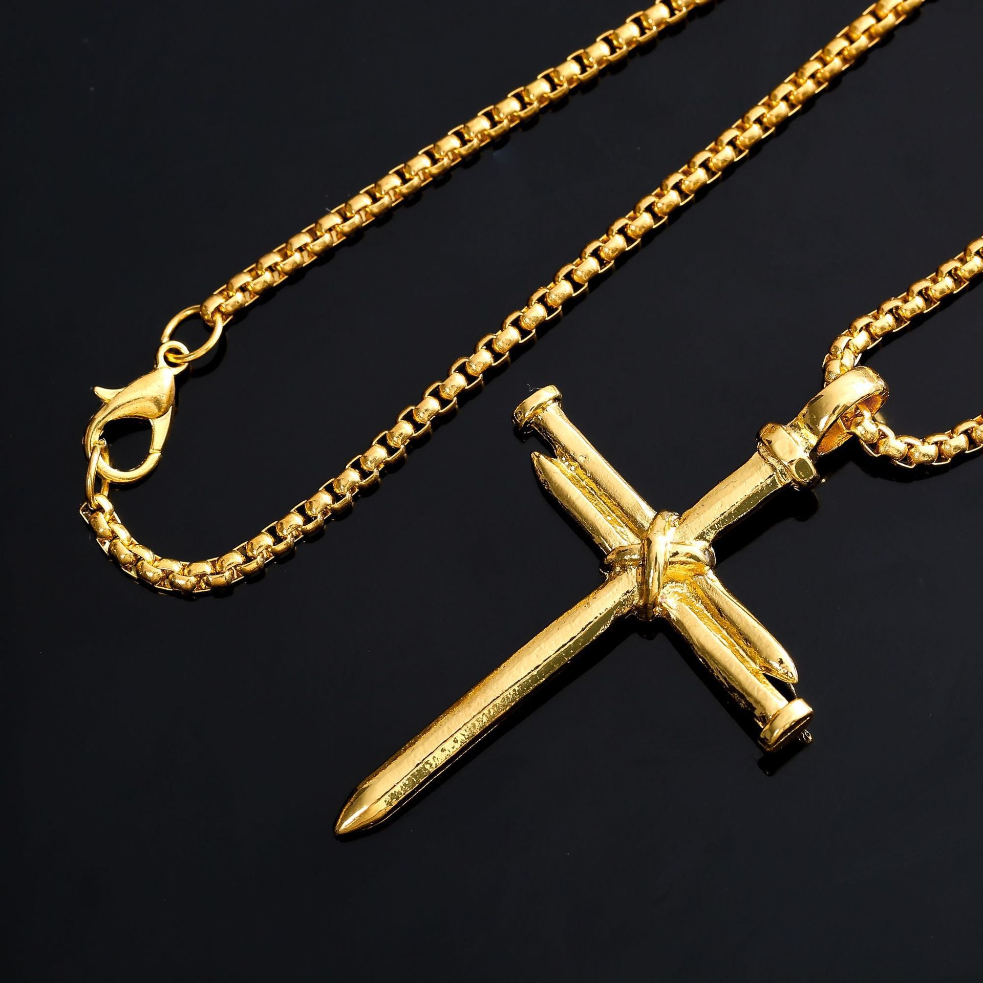 Wholesale Retro Domineering Crown Tag Necklace