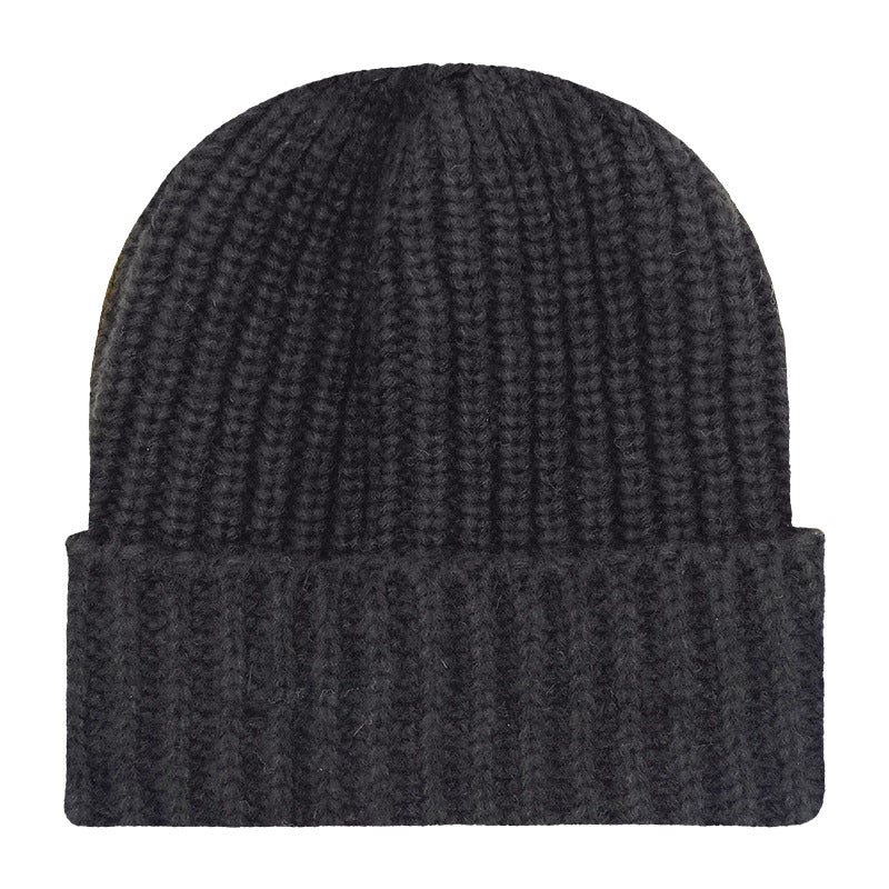 Wholesale Thick Line Autumn and Winter Knitted Hats and Woolen Hats