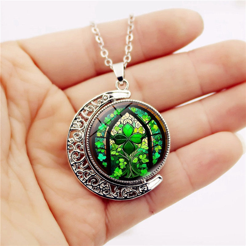 Wholesale St.  Patrick' s Day Lucky Clover Double sided Rotating Moon Necklace