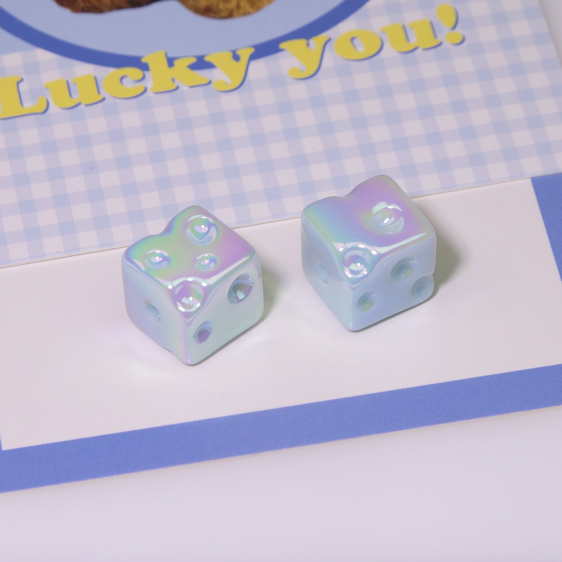 Wholesale 10pcs Two Color Cheese Cube Acrylic Luminous Beads