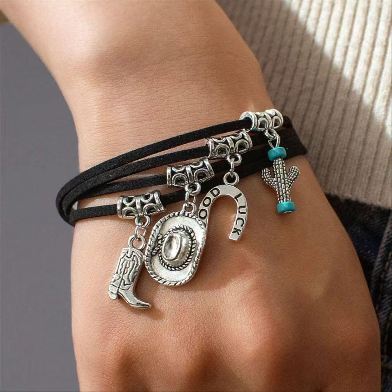 Wholesale Western cowboy punk style DYI creative bracelet