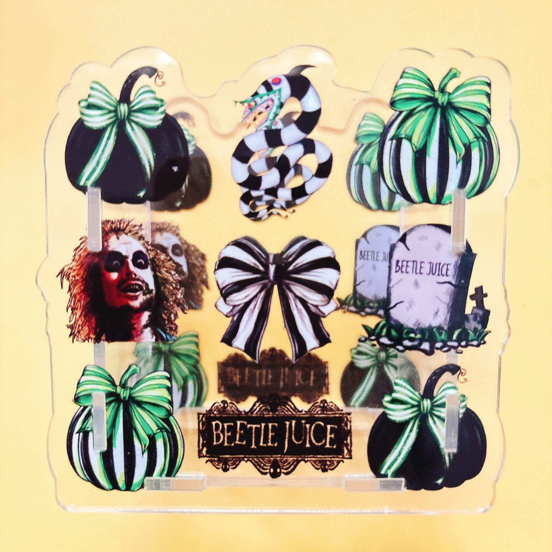 Wholesale  acrylic pen holder and pencil case