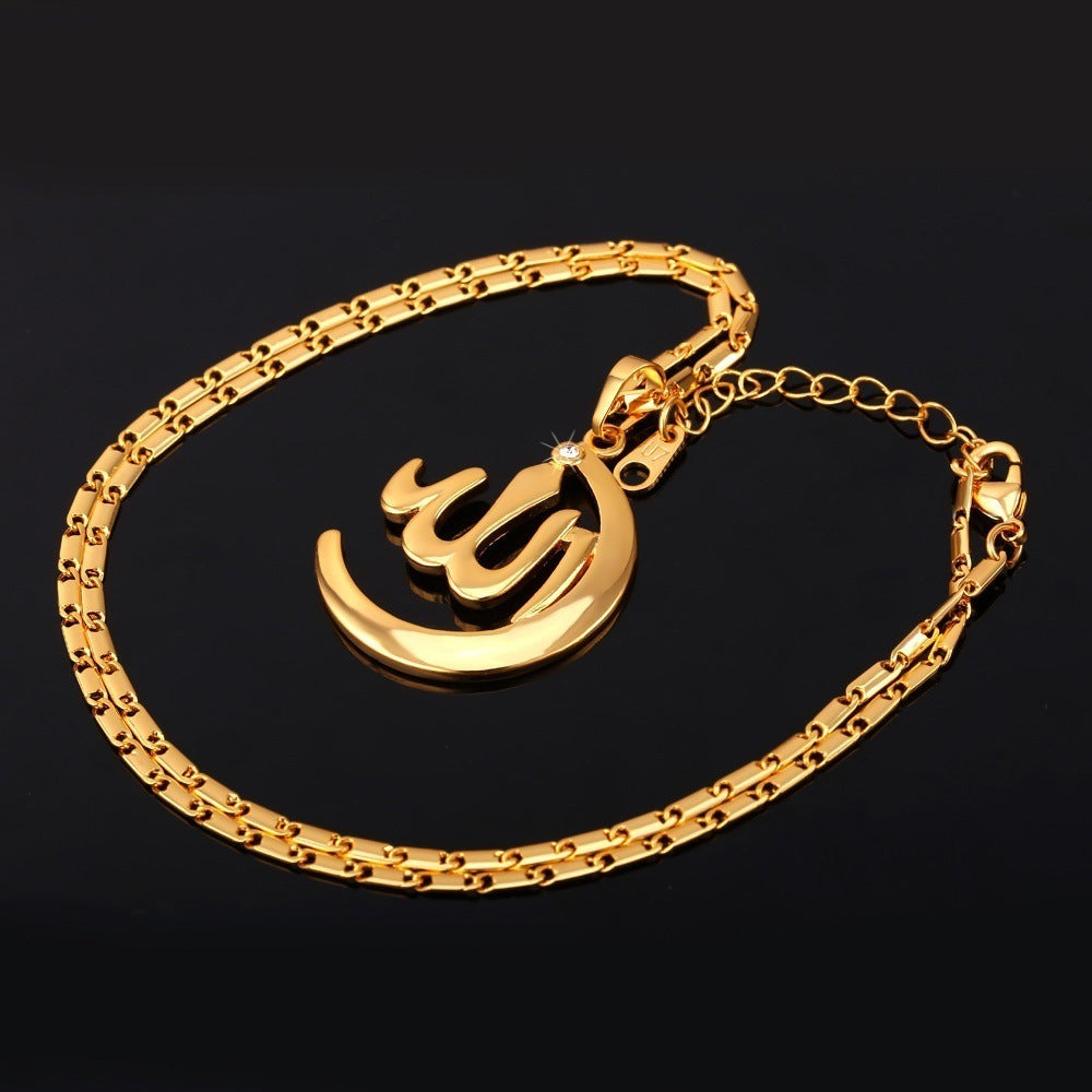 Wholesale Crescent Pendant Alloy Necklace