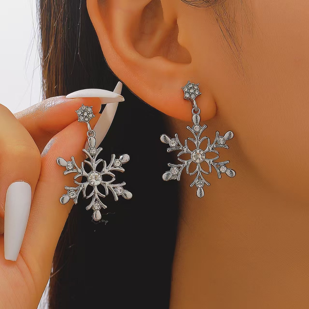 Wholesale Diamond Winter Snowflake Earrings