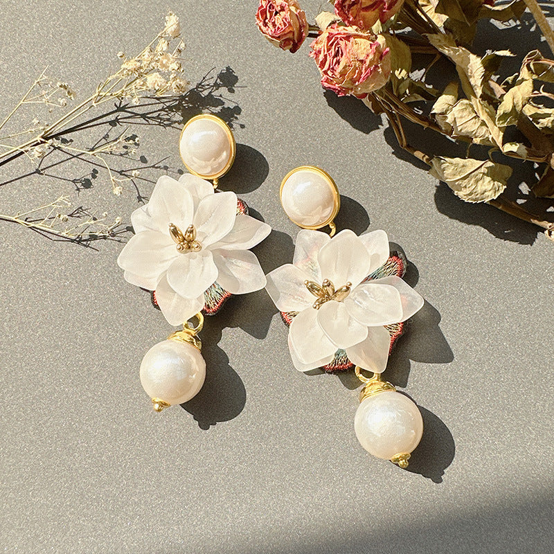 Wholesale Tassel Flower Alloy Cloth Resin ABS Pearl Earrings