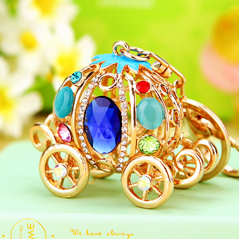 Wholesale Metal Rhinestone Pumpkin Carriage Keychain Bag Charm Pink Car Key Accessory Decorative Gift