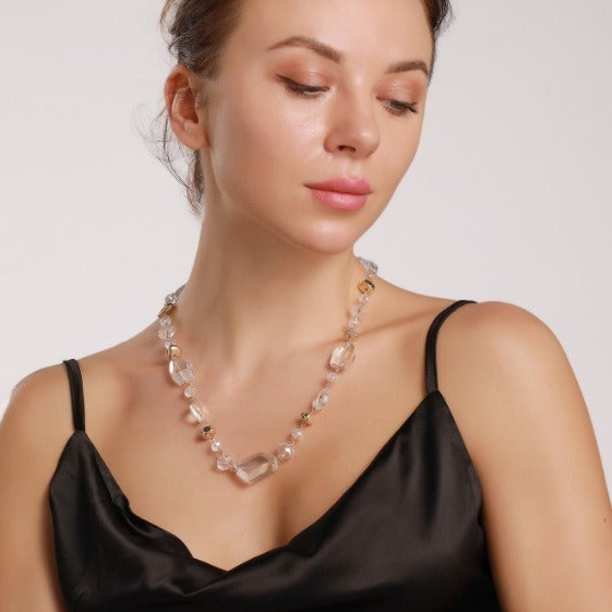 Wholesale Fashion Color Plated Crystal Glass Short Necklace