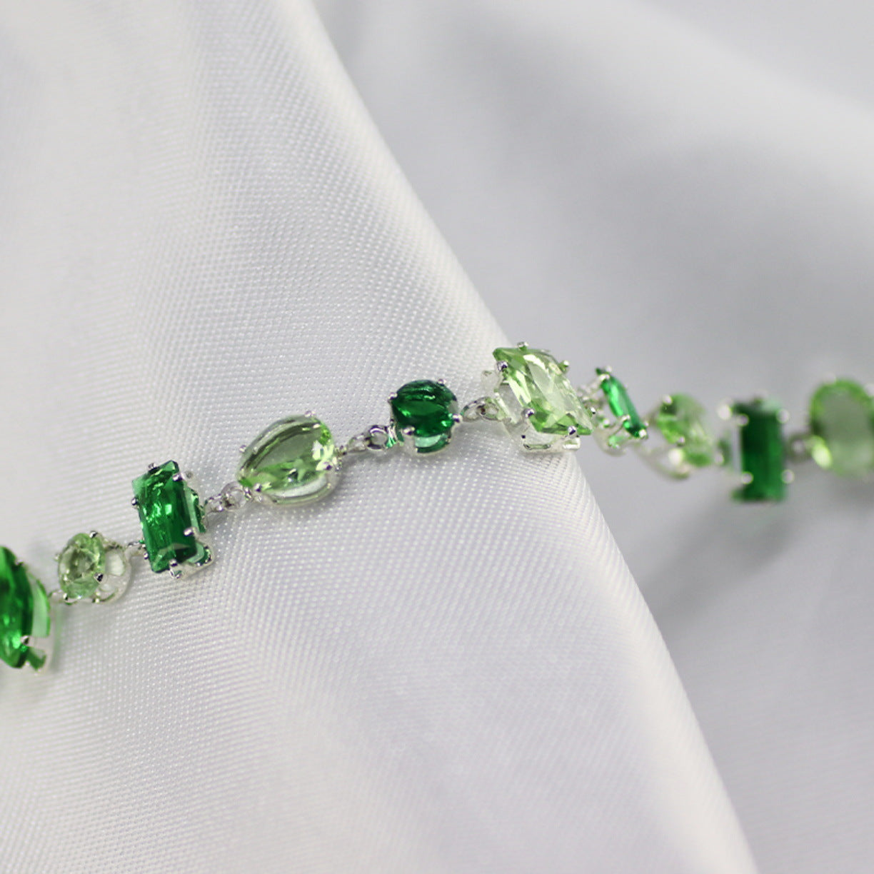 Wholesale Emerald Crystal Candy Bracelet