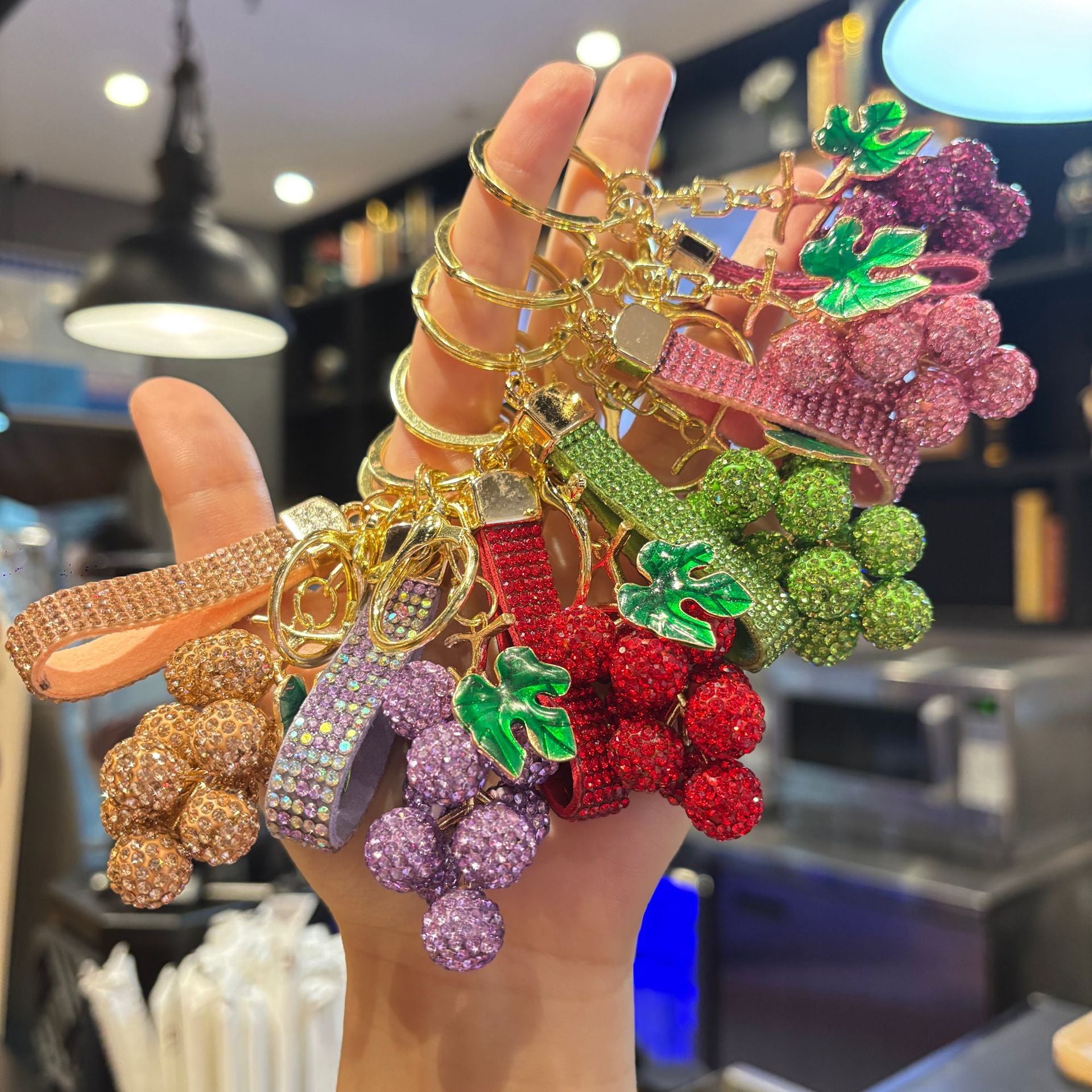 Wholesale Full diamond 3D grape cluster keychain