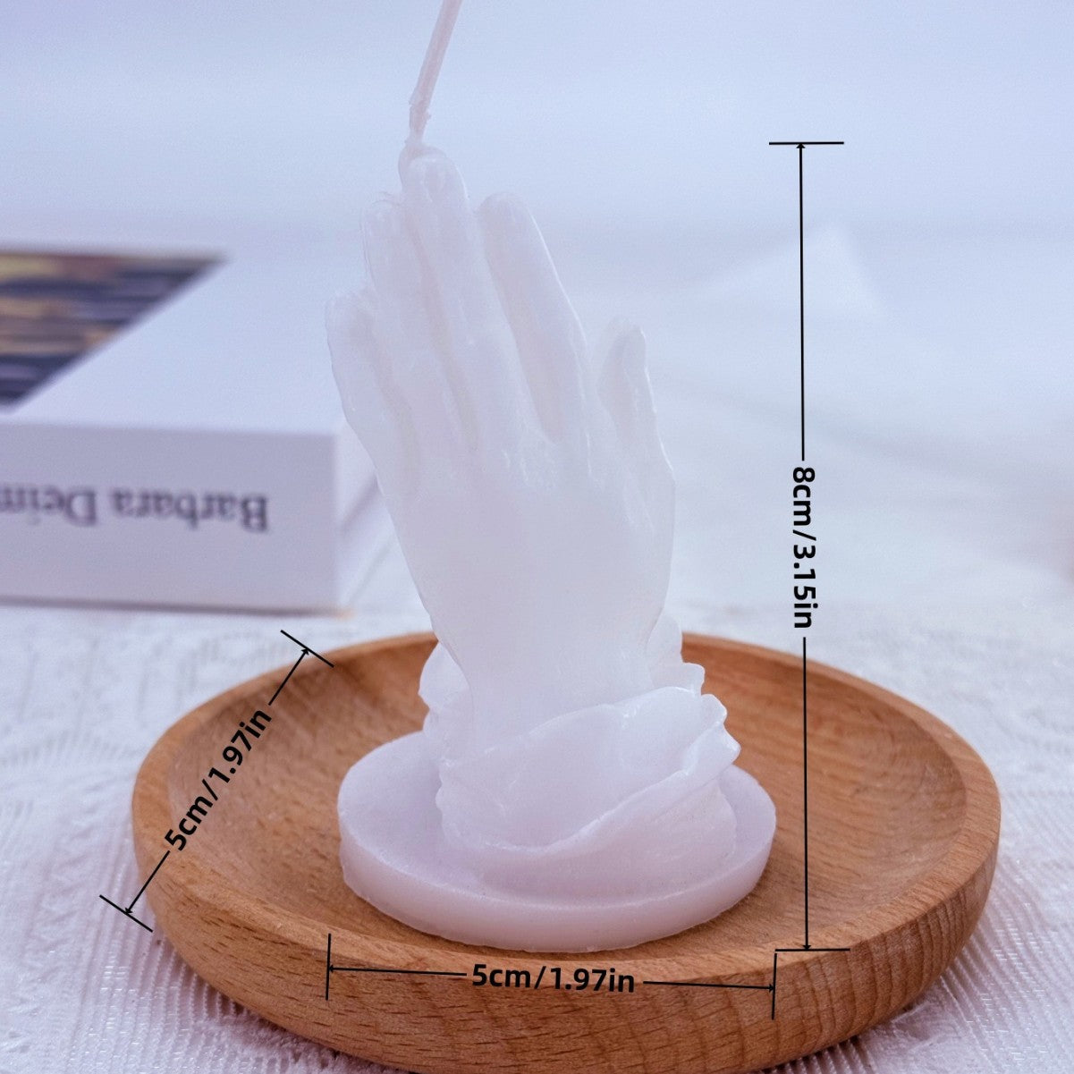 Wholesale Stylish Prayer Hands Scented Candle,  Black Paraffin Wax,  Freesia Fragrance,  Home Decor Gift