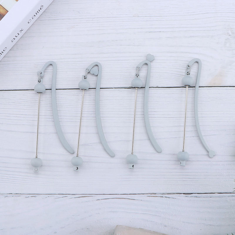 Wholesale New Diy Beaded Bookmarks Children Students Cute Book Clip Pendant Creative Love Five-pointed Star Butterfly Beaded Bookmarks