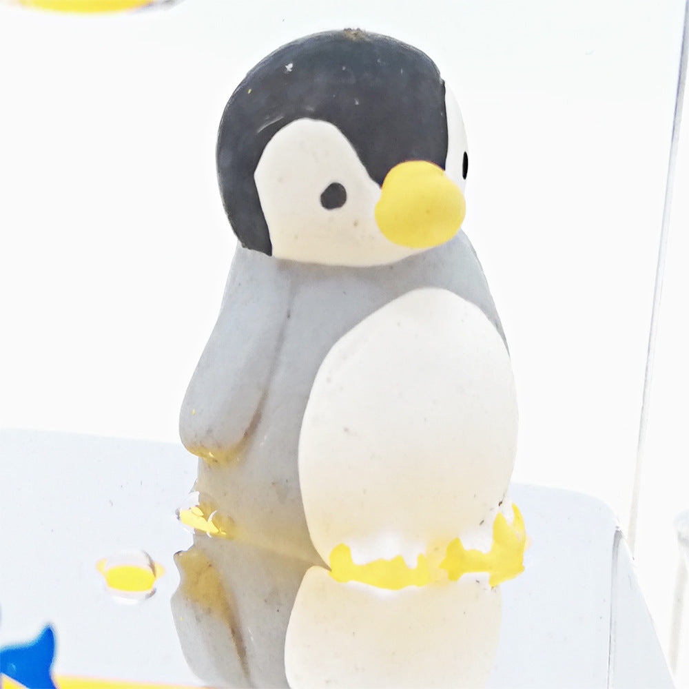 Wholesale Cube Shaped Acrylic Oiled Quicksand Keychain