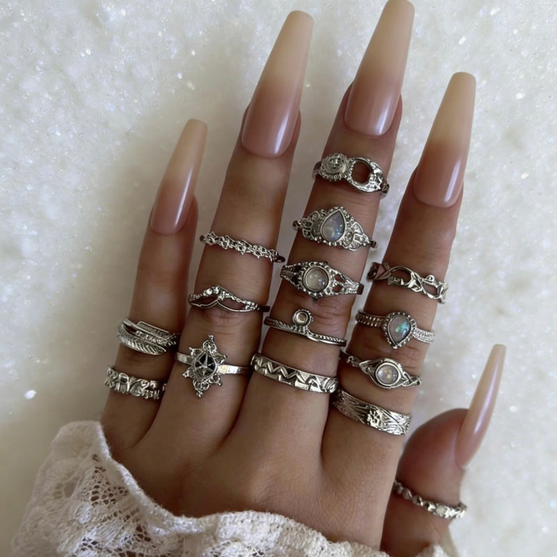 Wholesale Geometric Retro Irregular Diamond Set Ring Set