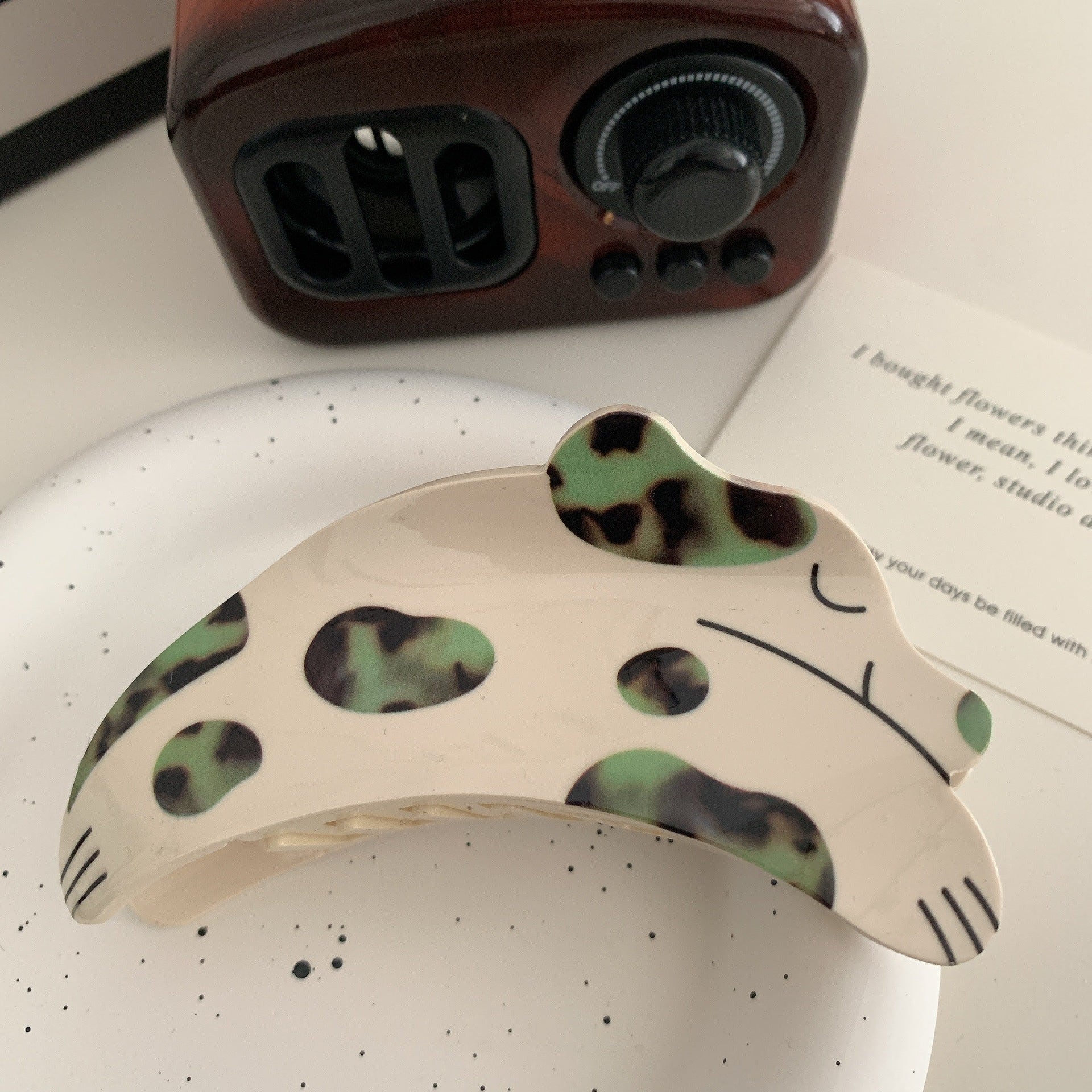 Wholesale Cute Cartoon Spotted Dog Acrylic Grip