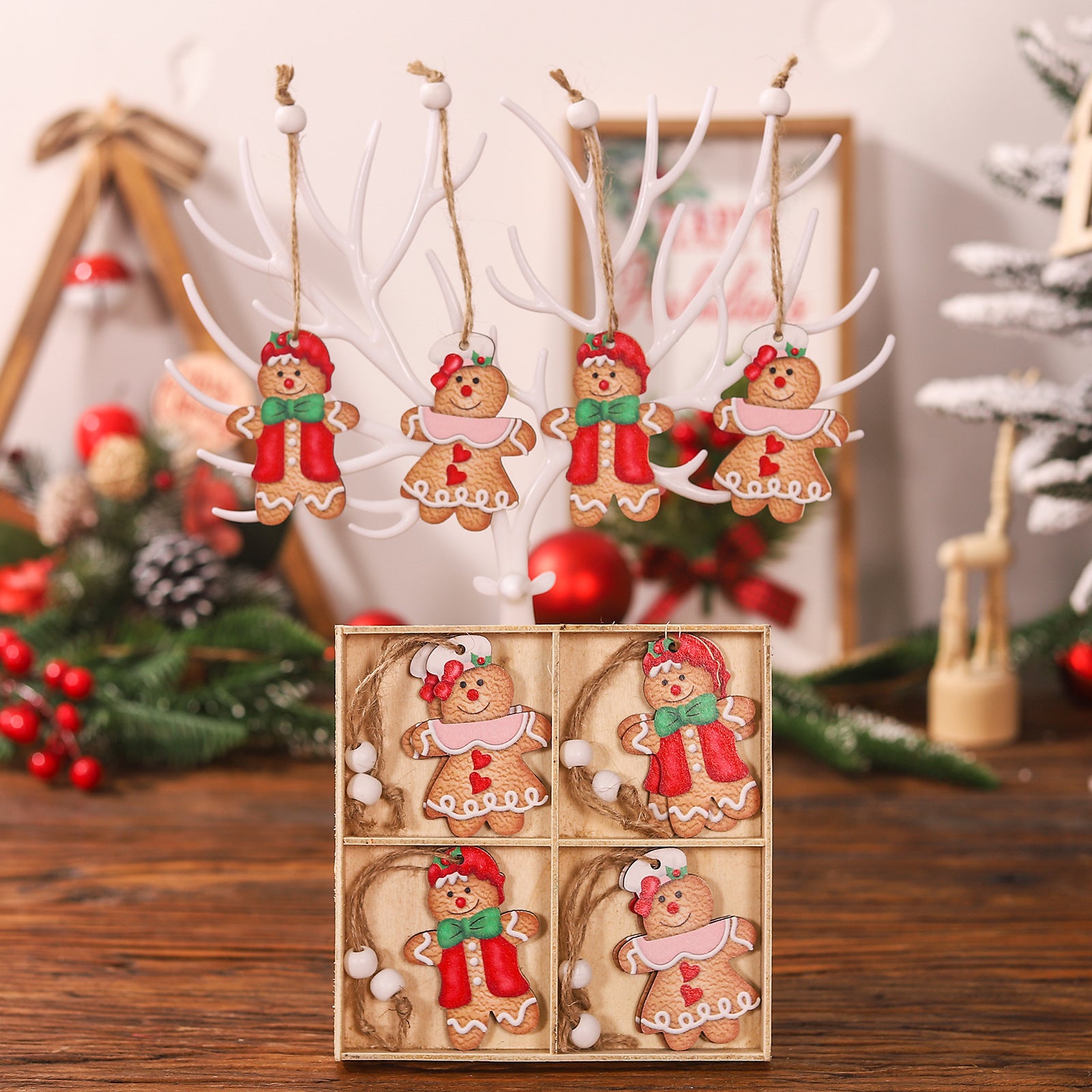 Wholesale Four Square Grid 12pcs Wooden Gingerbread Man Christmas Pendant