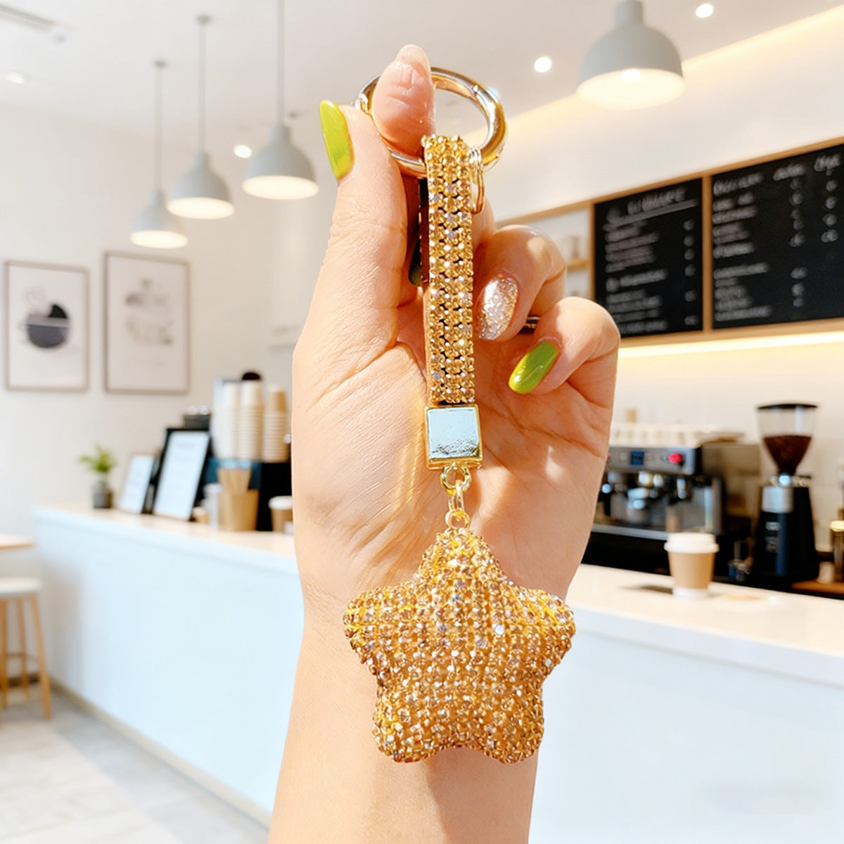 Wholesale Full Diamond Star Shining Water Diamond Pentagram Keychain