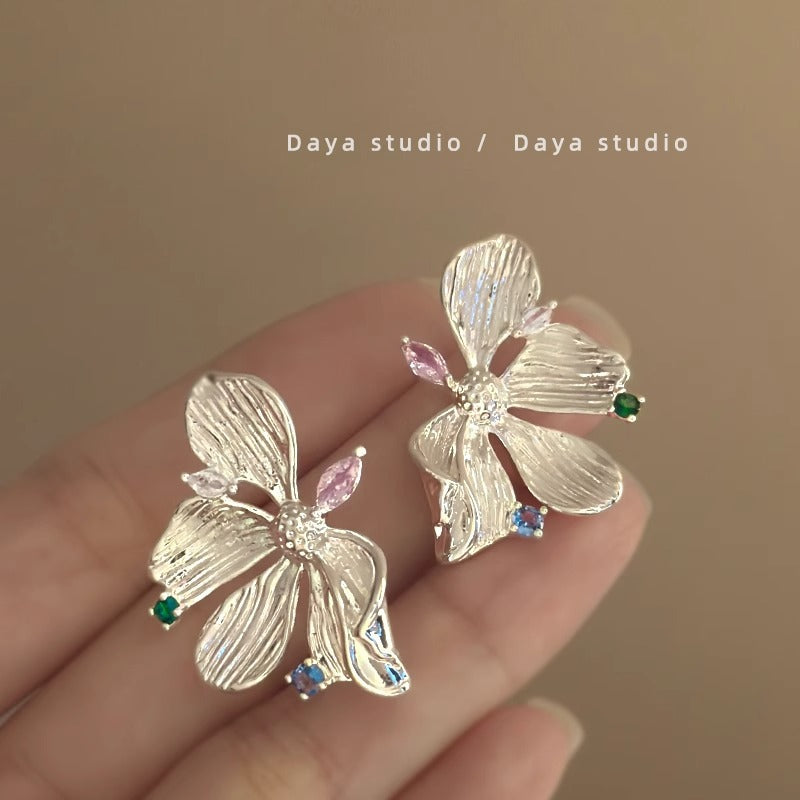 Wholesale Gold-plated Color Zircon Metal Flower Earrings