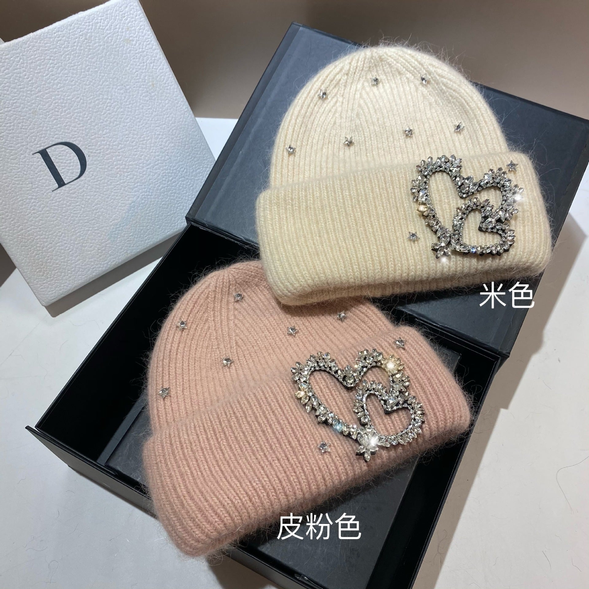 Wholesale Heavy Industry Rhinestone Heart Rabbit Fur Earmuff Knitted Hat