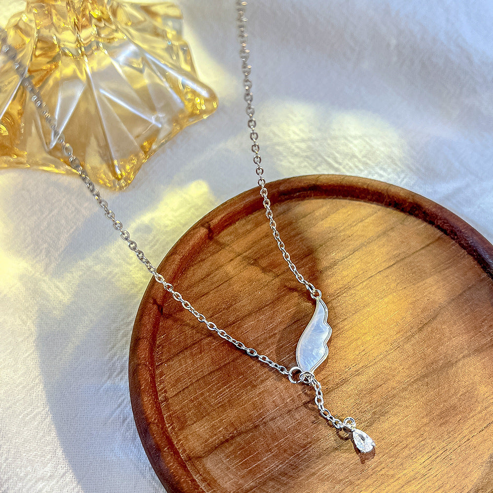 Wholesale Titanium Steel Clavicle Clover Necklaces