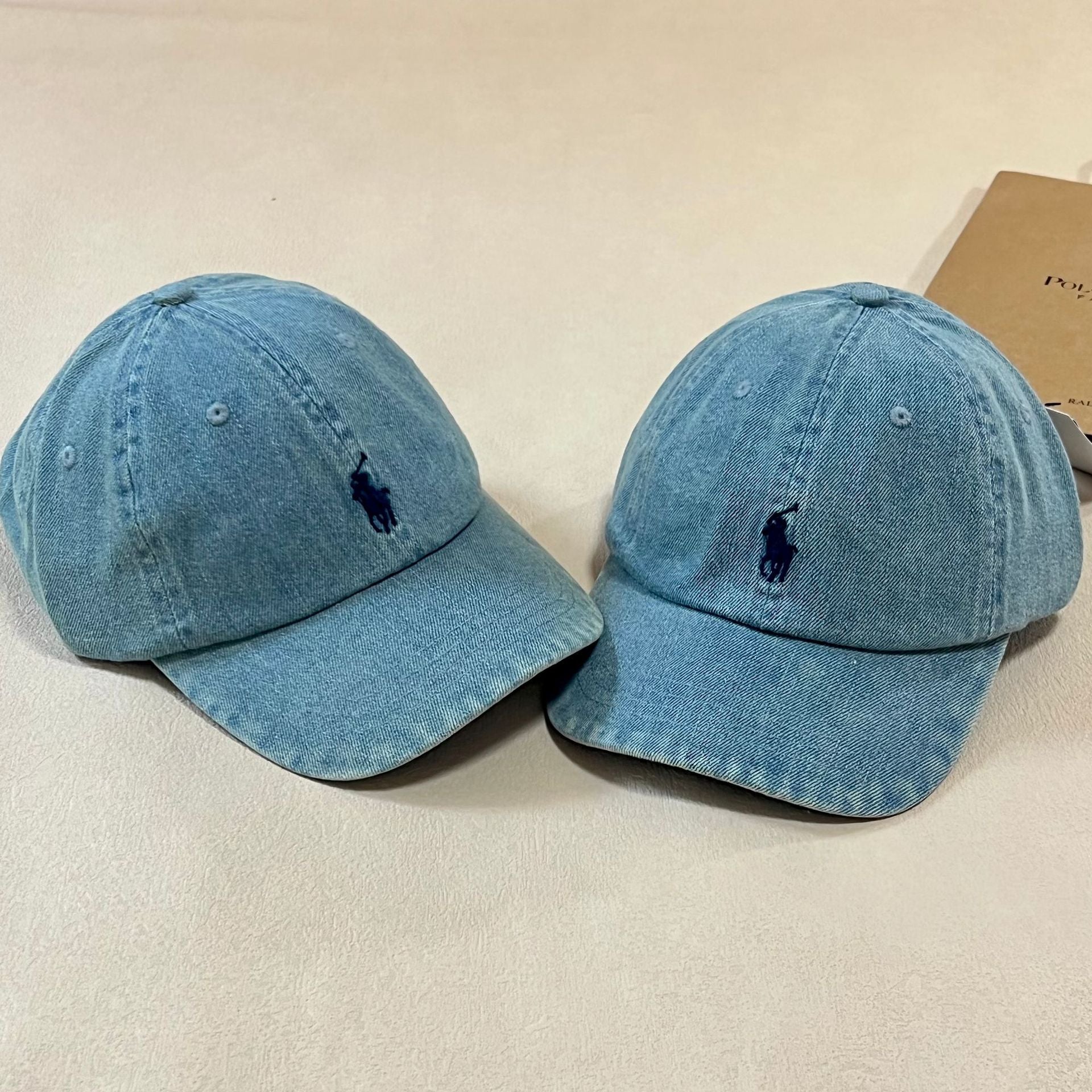 Wholesale Pure cotton  face-enhancing small deep brim baseball cap