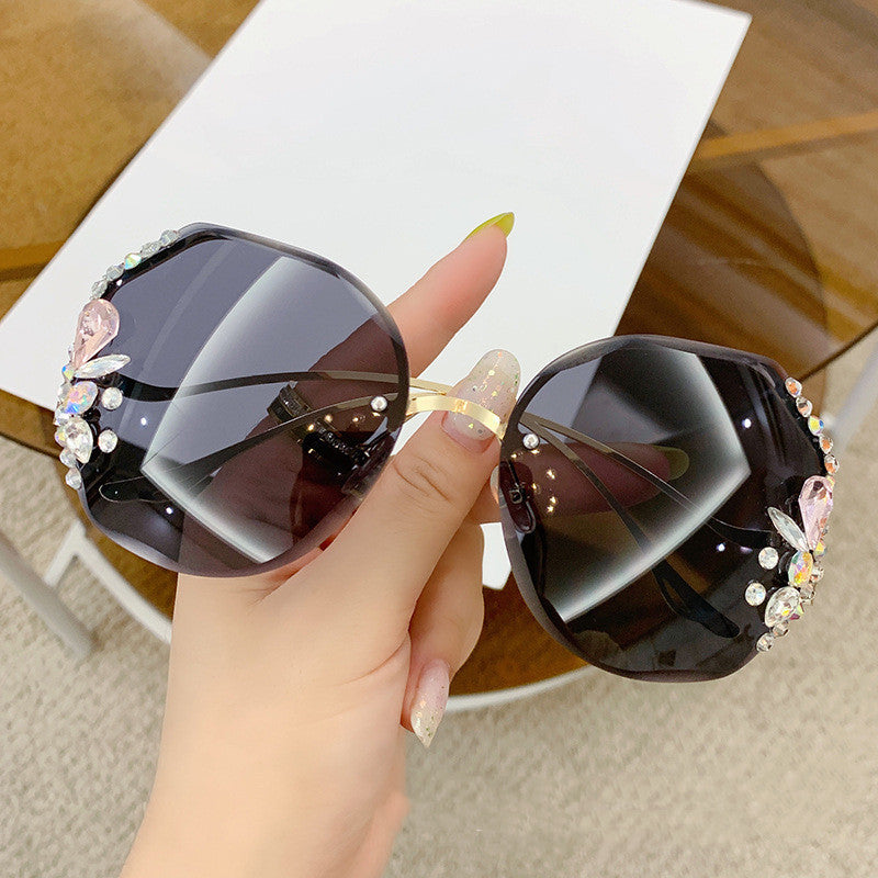 Wholesale Frameless Trim Fashion Big Face Slimming Diamond Sunglasses