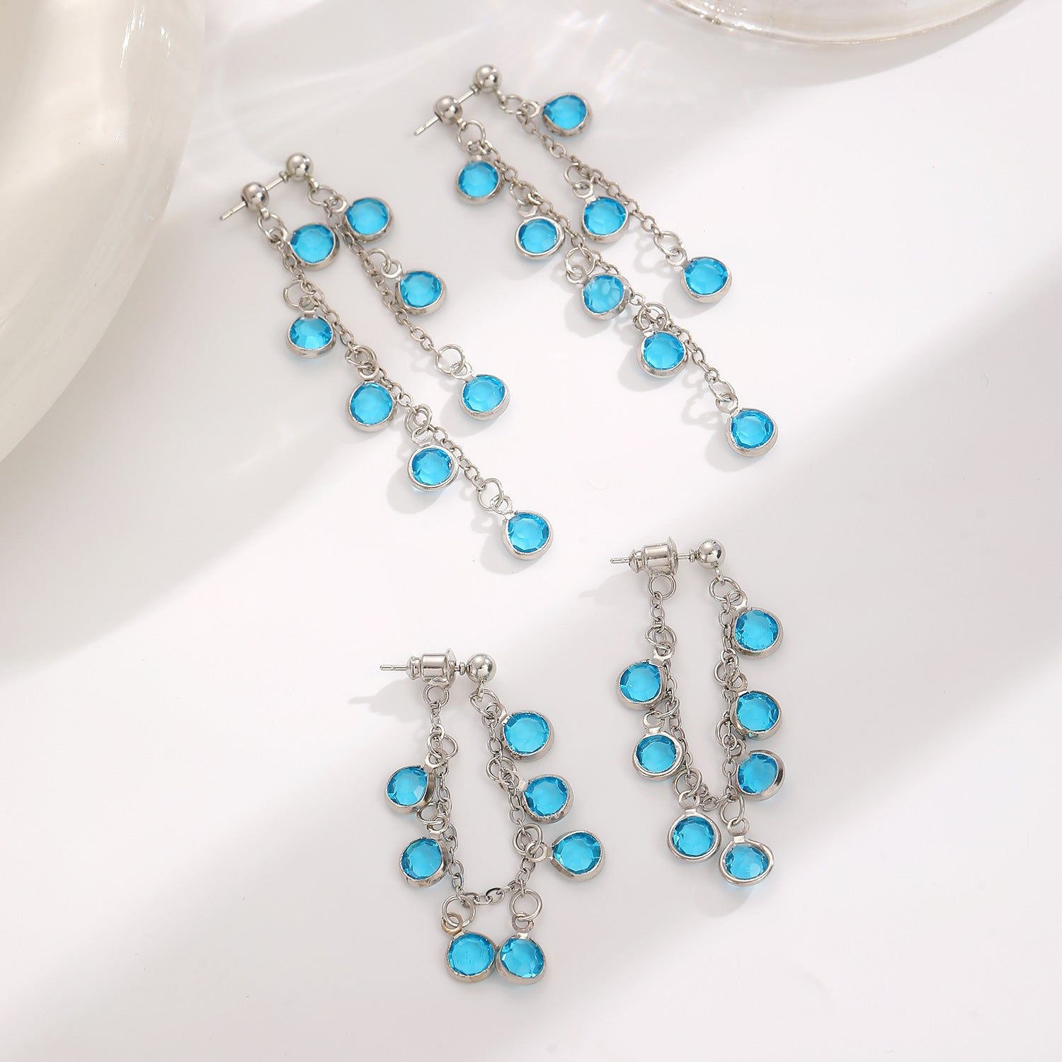 Wholesale Trendy Summer Vacation Hand Knit Raffia Flower Earrings For Women Golden Yellow Fashion Accessory Resale Gift