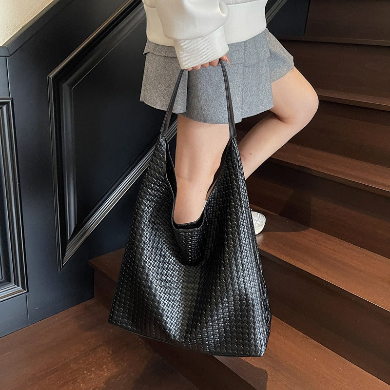 Wholesale pu leather large-capacity underarm mother-and-child bag retro tote bag