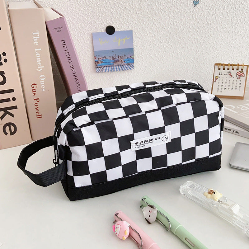 Wholesale Creative Canvas Contrasting Color Checkerboard Pencil Case