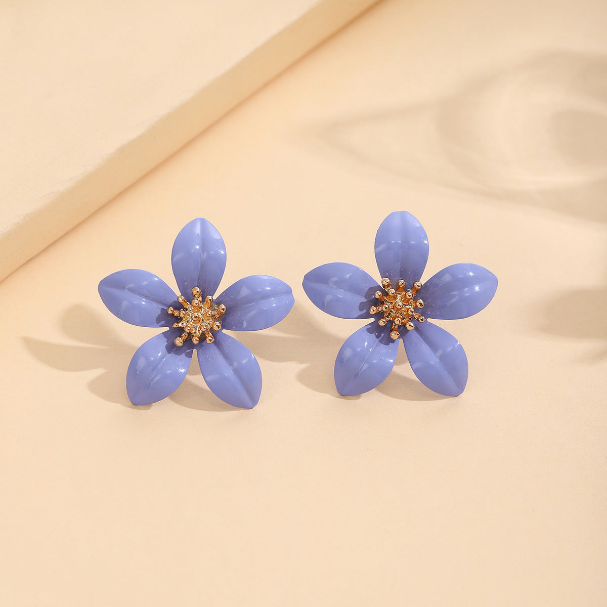Wholesale Silver Needle Earrings Metal Spray Paint Five-leaf Flower Earrings