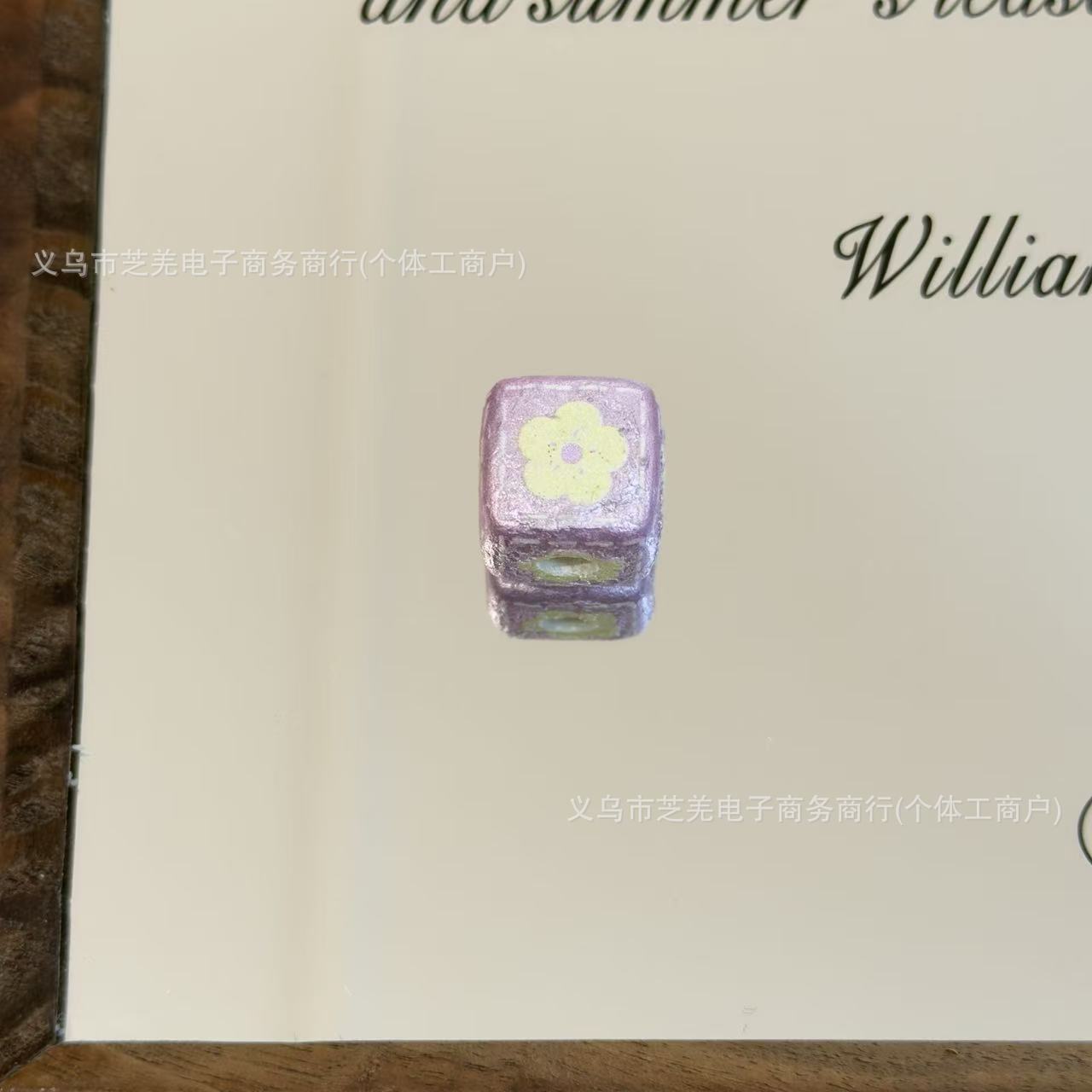 Wholesale 10pcs pearl wrinkled skin flower block acrylic beads