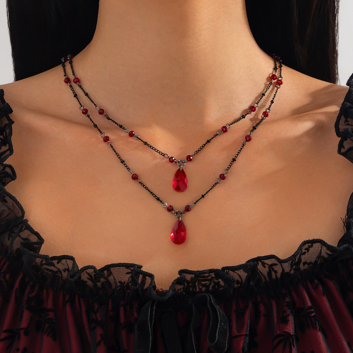 Wholesale Retro Gothic dripping blood tassel niche sweet cool metal drop necklace