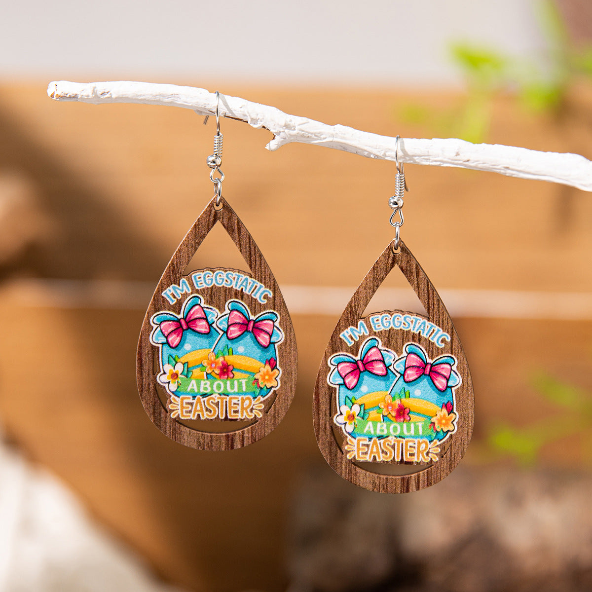 Wholesale Easter cartoon rabbit Easter egg Wood Earrings