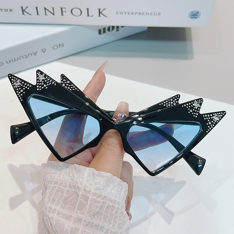 Wholesale Butterfly Shape Diamond Frameless Fashion Exaggerated Sunglasses