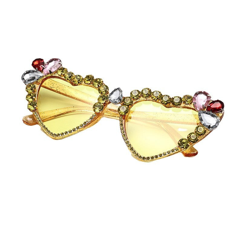 Wholesale Cat's eye diamond heart sunglasses