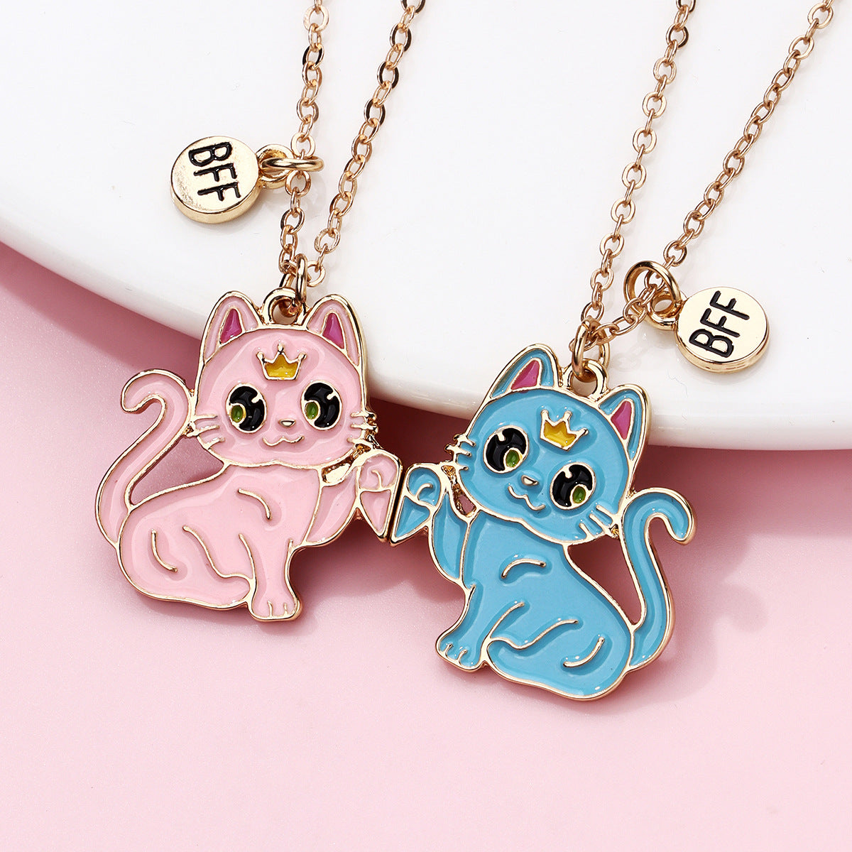Wholesale children' s magnetic necklace BFF alloy jewelry cartoon girl pendant