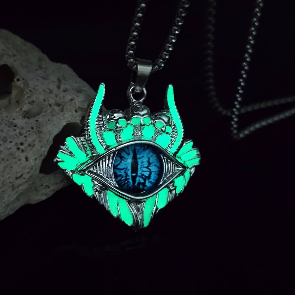 Wholesale Luminous Devil' s Eye Necklace