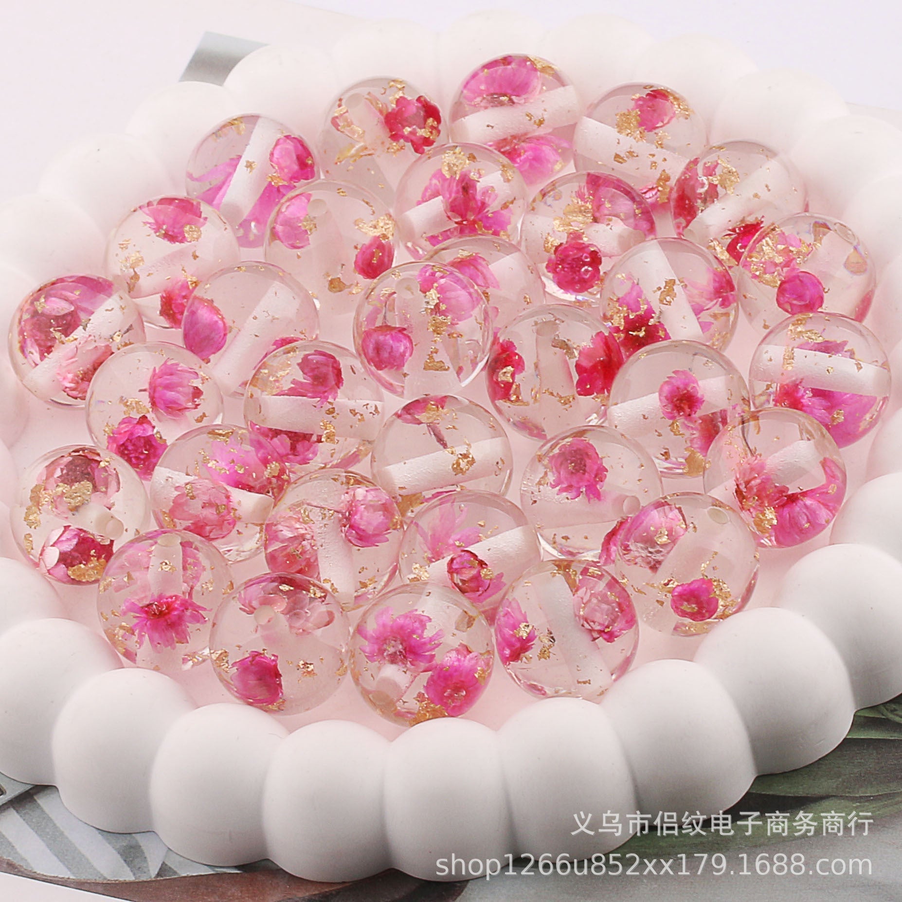 Wholesale 20PCS 16mm Colorful Transparent Resin Gold Foil Straight Hole Balls