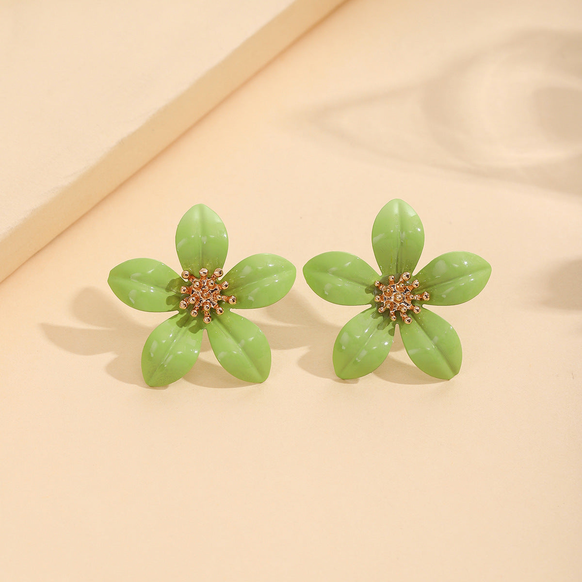 Wholesale Silver Needle Earrings Metal Spray Paint Five-leaf Flower Earrings